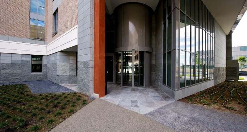 Bureaux, Saint-Denis.
Architecte, Stanislaw Fiszer.